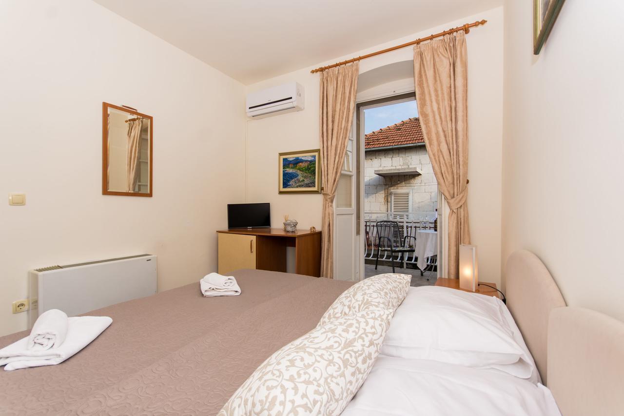 Rooms Villa Liza Trogir Dış mekan fotoğraf